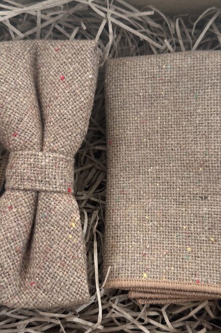 The Pink Rose Tie and Pocket Square Set
