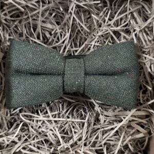 A moss green wool pre tied bow tie