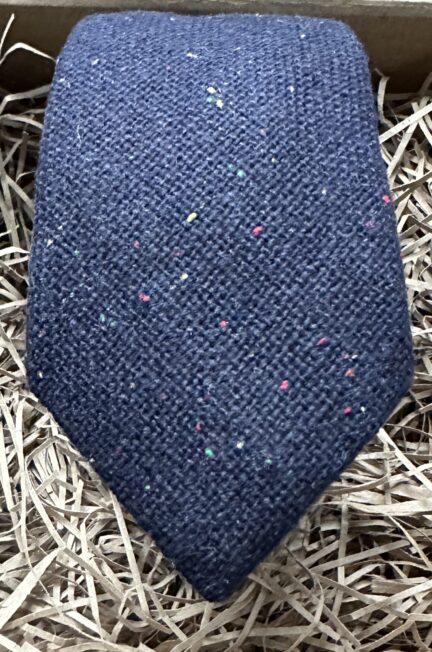 Are Wool Pocket Squares a Stylish Choice?